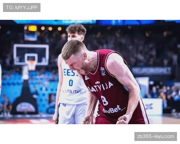 波尔津吉斯季后赛惊艳表现引爆全场，关键战砍下30+15助球队逆转取胜