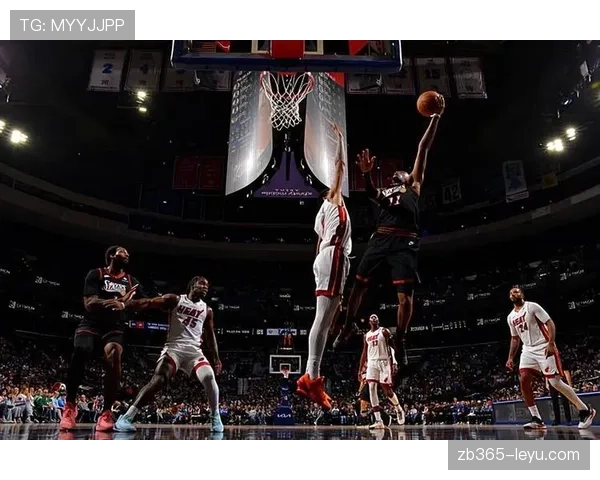 瑞典锋线新星伊萨克持续爆发，未来之星备受瞩目