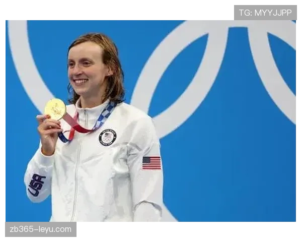 凯蒂·莱德基每天游5万米，吃饭像在给泳池补水